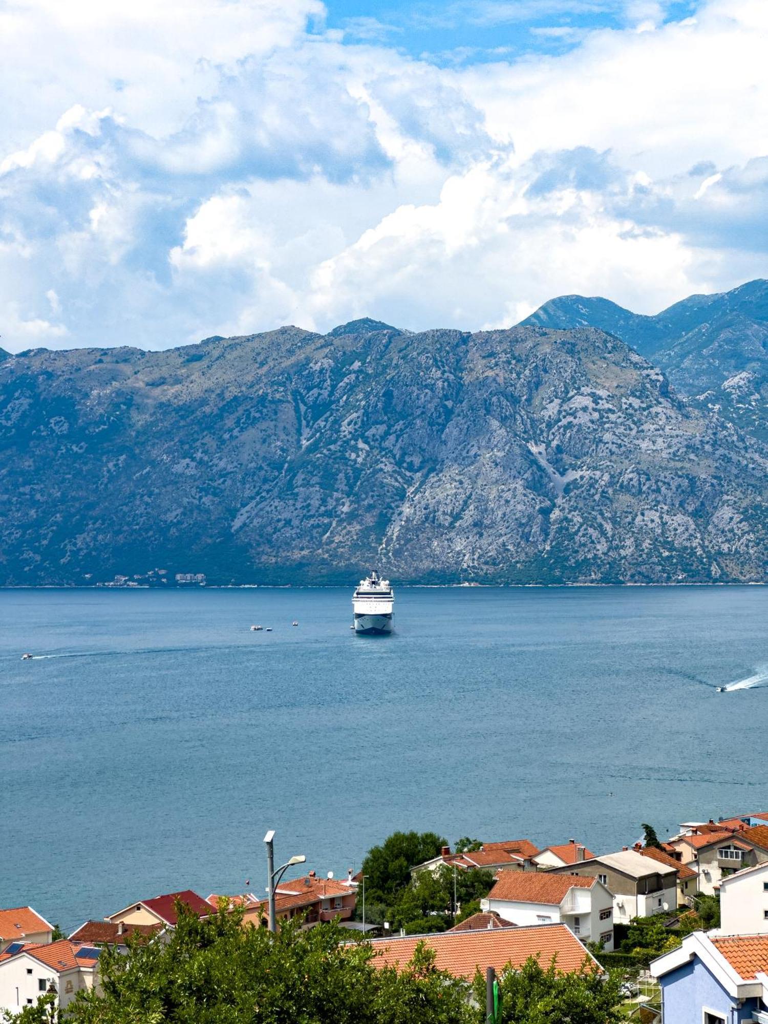Animil 1 Apartamento Kotor Exterior foto